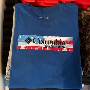 COPY - Men’s Columbia Blue Short Sleeve T-Shirt. Size Large.
